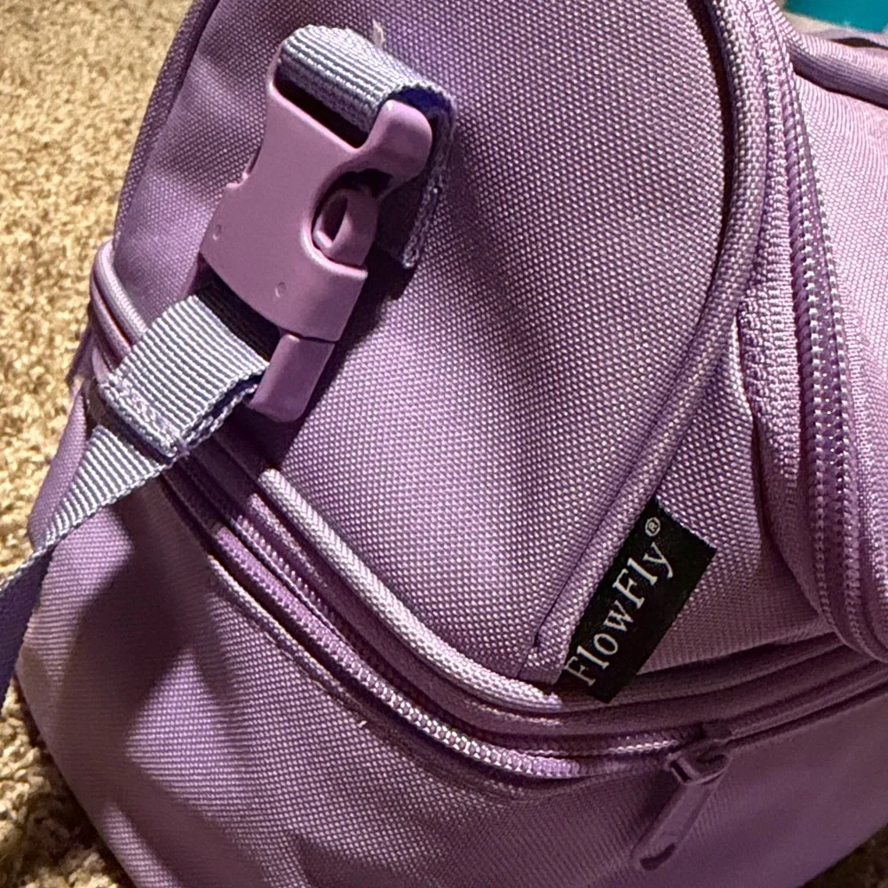 Purple FlowFly insulated lunch / travel bag or camera case - NWOT!